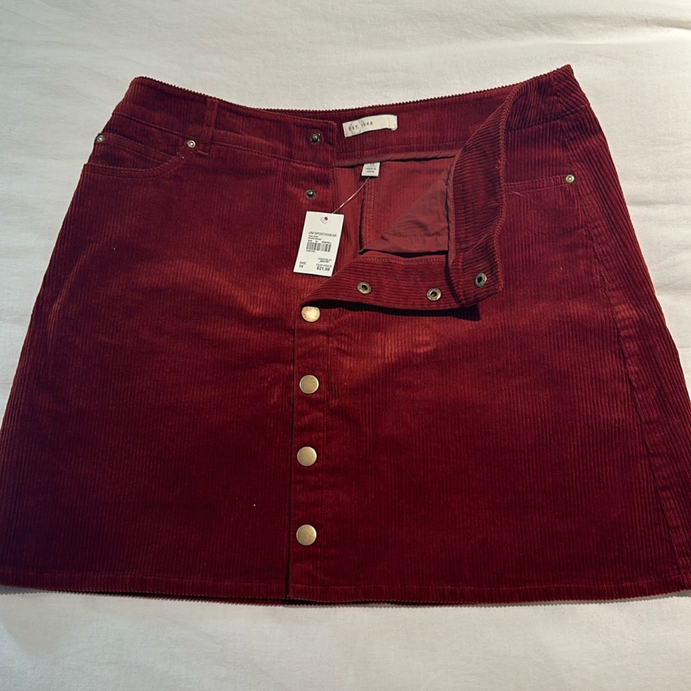 Corduroy skirt